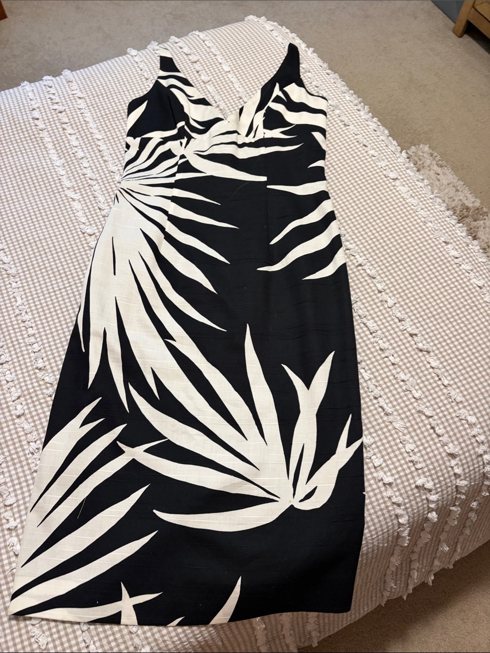 Milly Black and White Palm-Print V-Neck Midi Dress